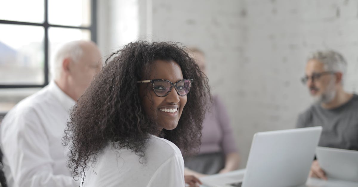 世纪互联实名账号：西安专业工商注册代理